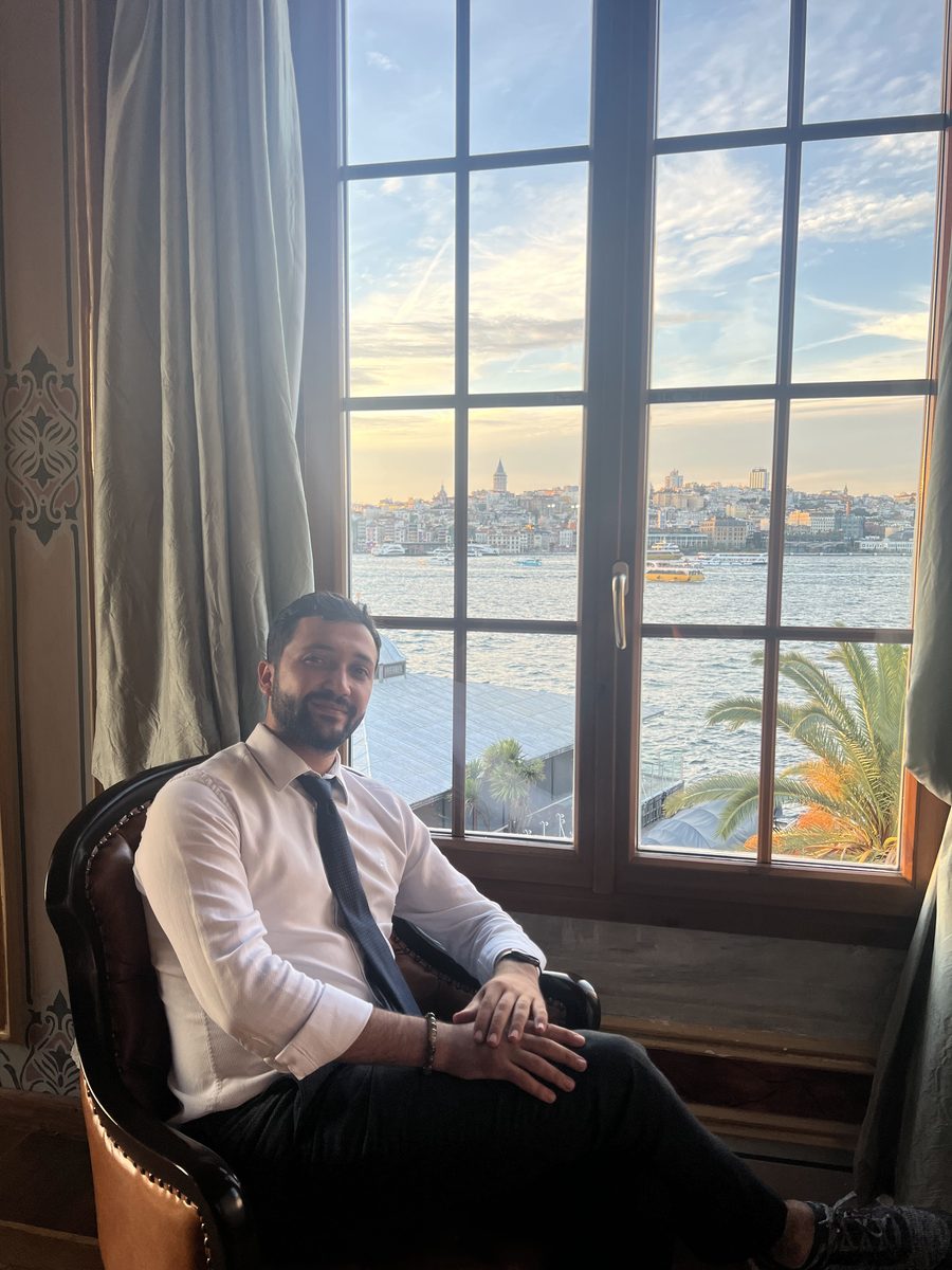 Av. Burak Gültekin
